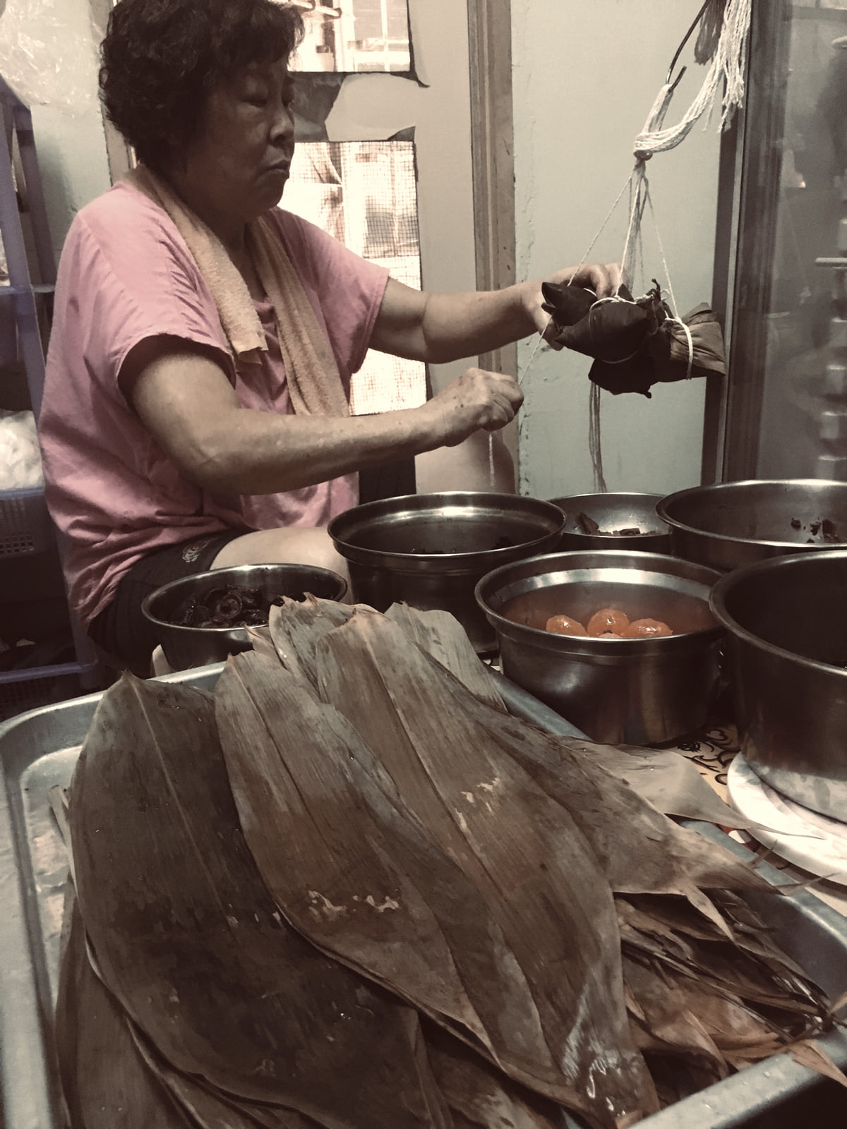 阿益素食｜媽媽的手路，一顆一顆自己綁